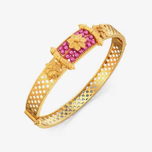 Blossom-Carve-Gold-Bangle