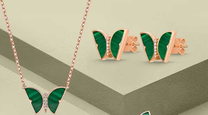 Minimal-Silver-Diamond-Look-Necklace